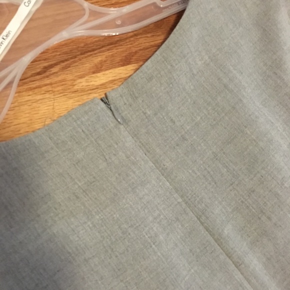 Gorgeous Calvin Klein pencil dress! - Picture 5 of 5
